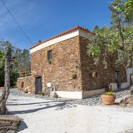 Cavalo De Xisto - Turismo Rural, Lda. Almaceda